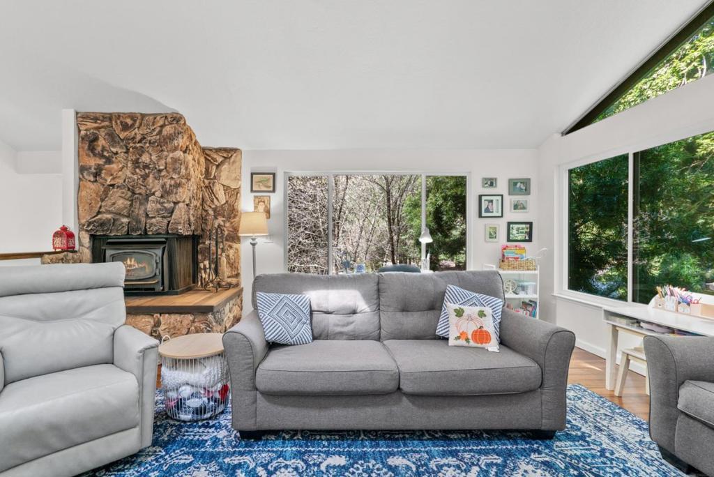 Photo of Listing #ML82001353