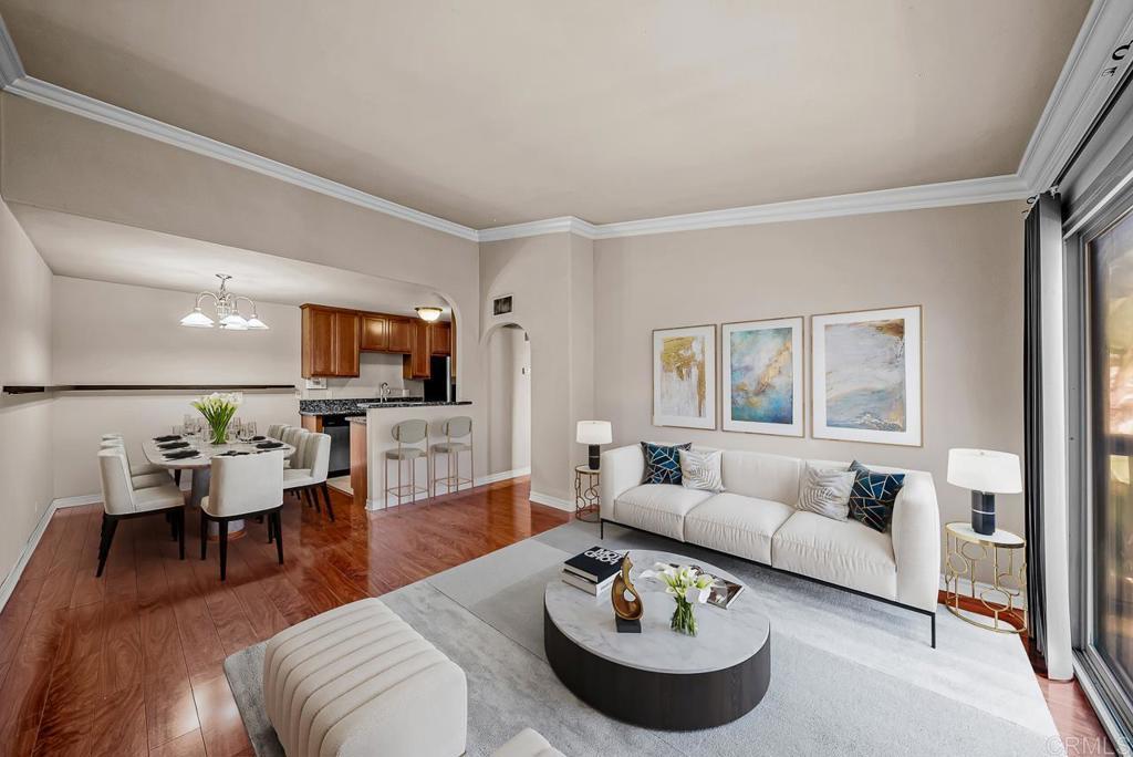 Photo of Listing #PTP2502461