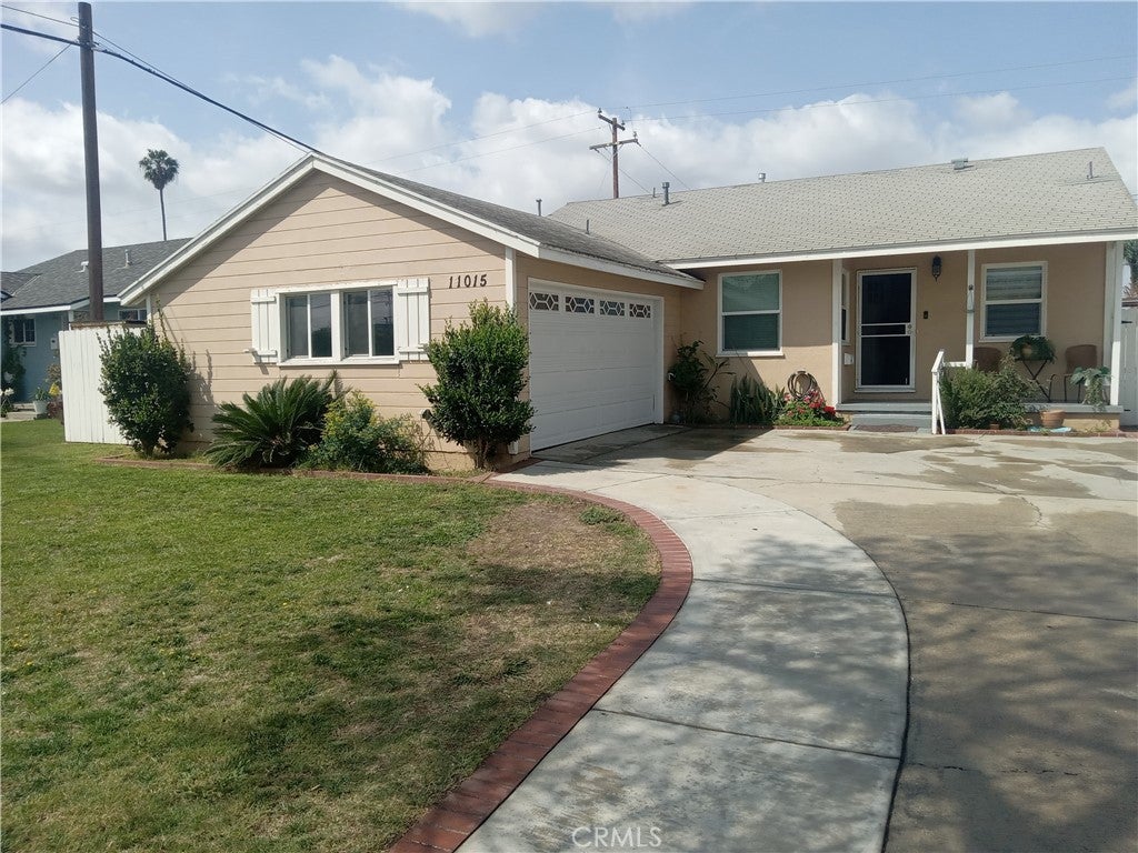 Photo of Listing #DW25075968