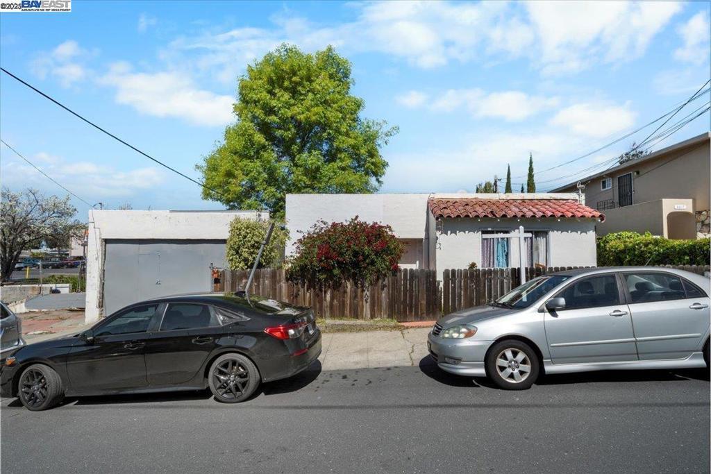 Photo of Listing #41092400