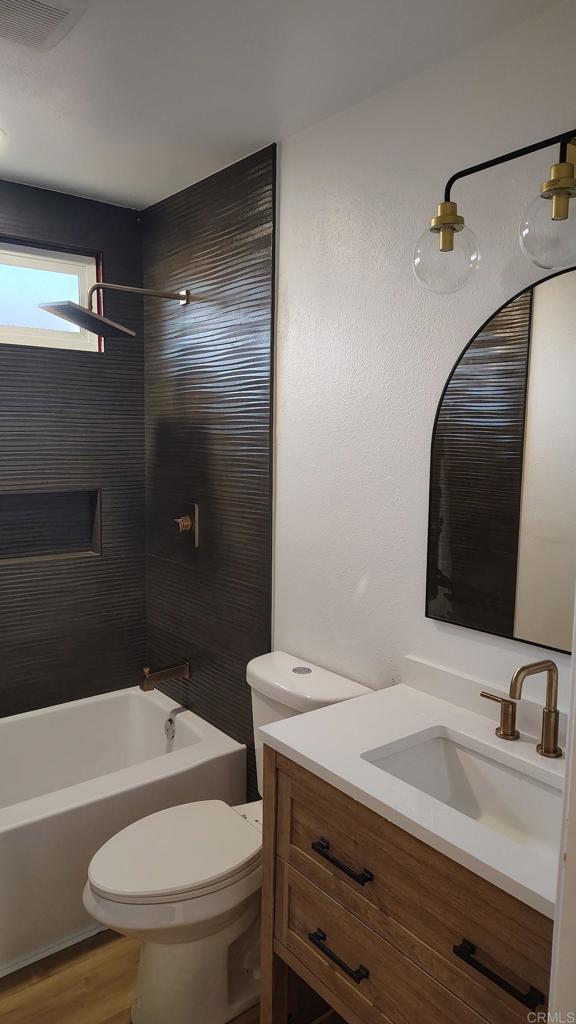 Photo of Listing #NDP2503337