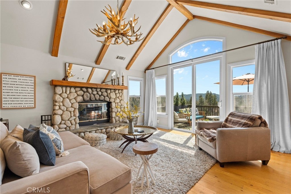 Photo of Listing #CV25076018