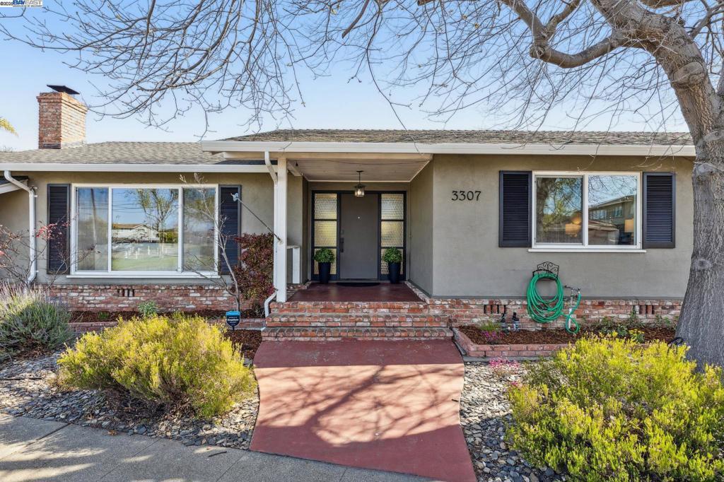 Photo of Listing #41092429