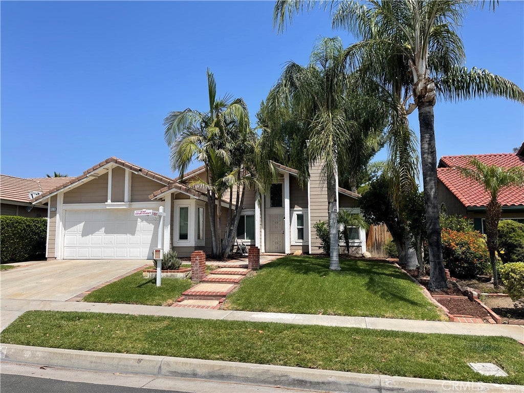 Photo of Listing #IG25074275