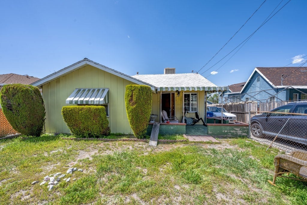 Photo of Listing #SR25076312