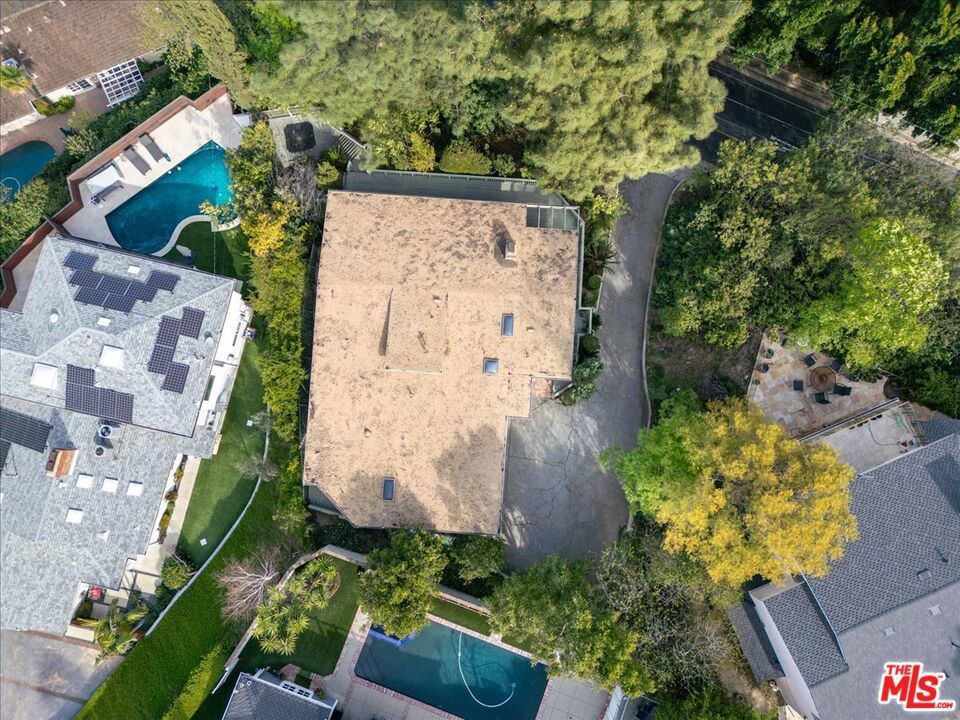 Photo of Listing #25517091