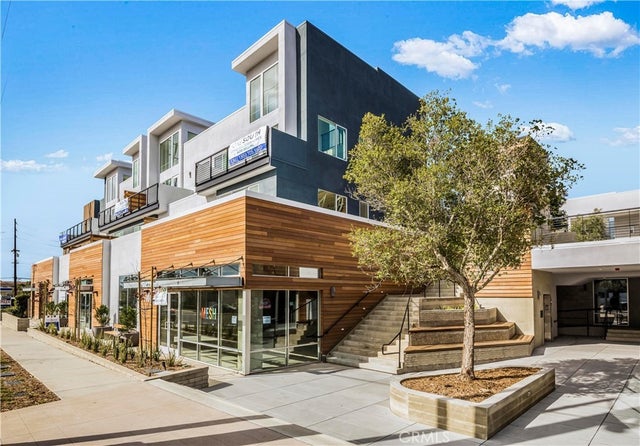 1920 S Pacific Coast Highway 213, Redondo Beach.