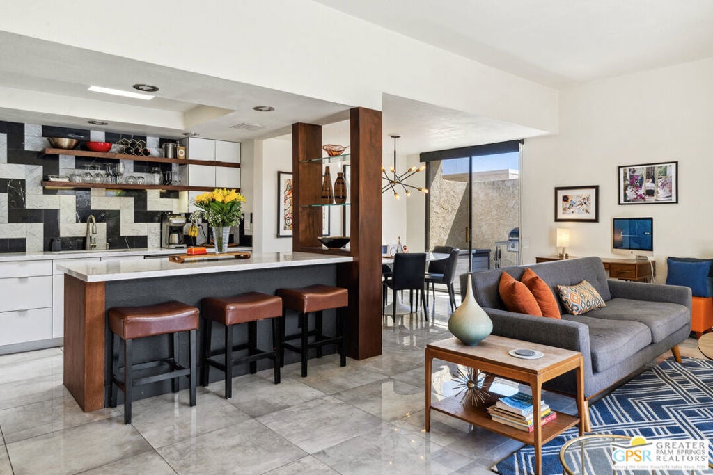 427 Calle Rolph, Palm Springs