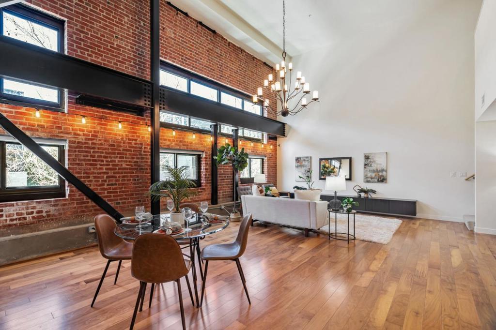 Photo of Listing #ML82001499