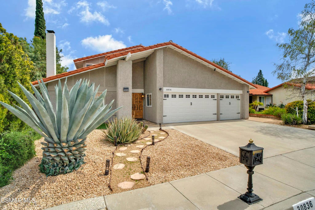 Photo of Listing #225001726