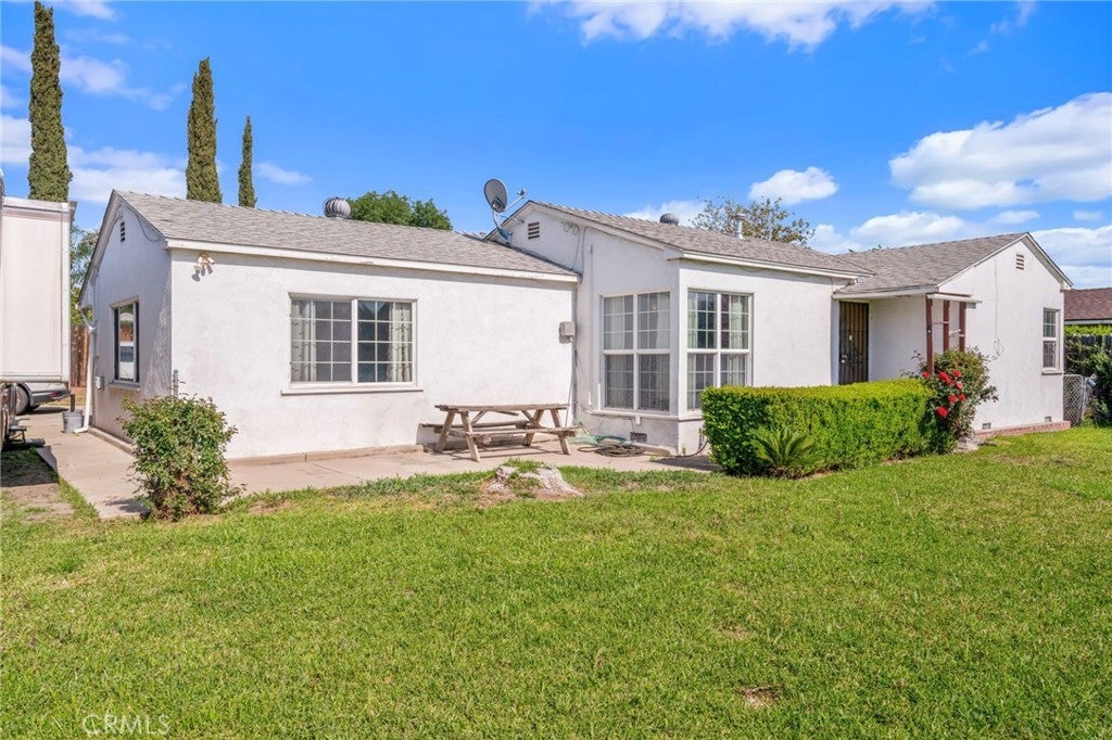 Photo of Listing #IV25077109