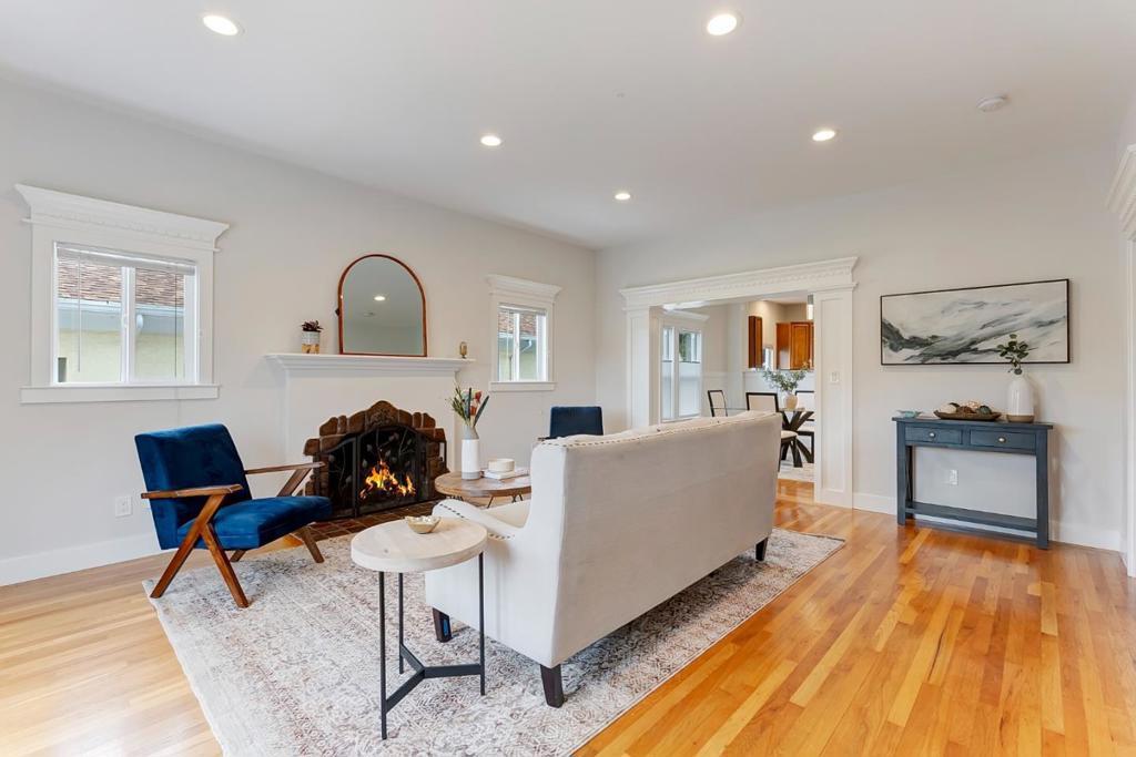 Photo of Listing #ML81997659