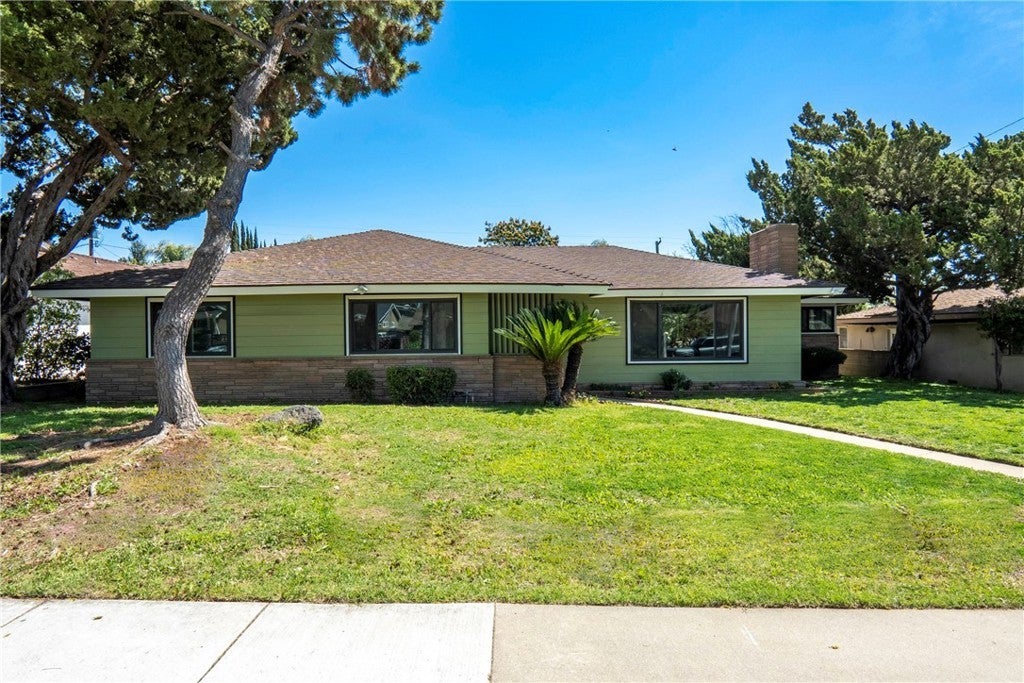 Photo of Listing #CV25077072