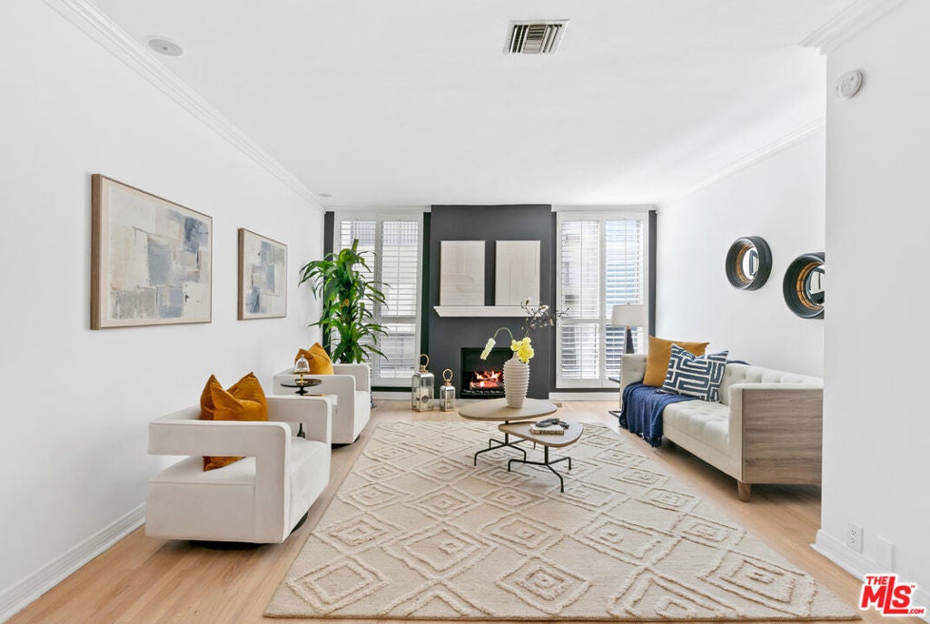 Photo of Listing #25520767