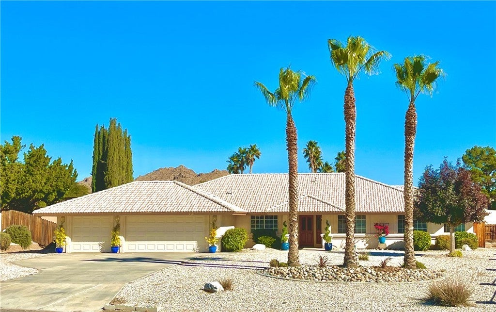 Photo of Listing #SR25077285