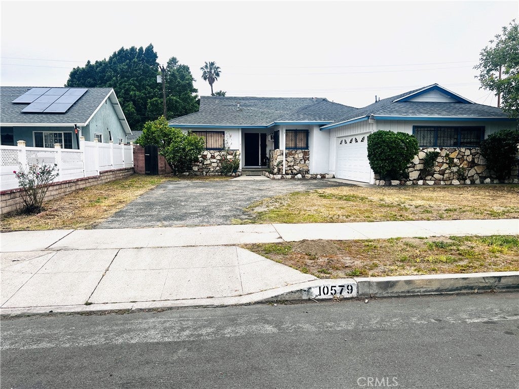 Photo of Listing #PW25076314