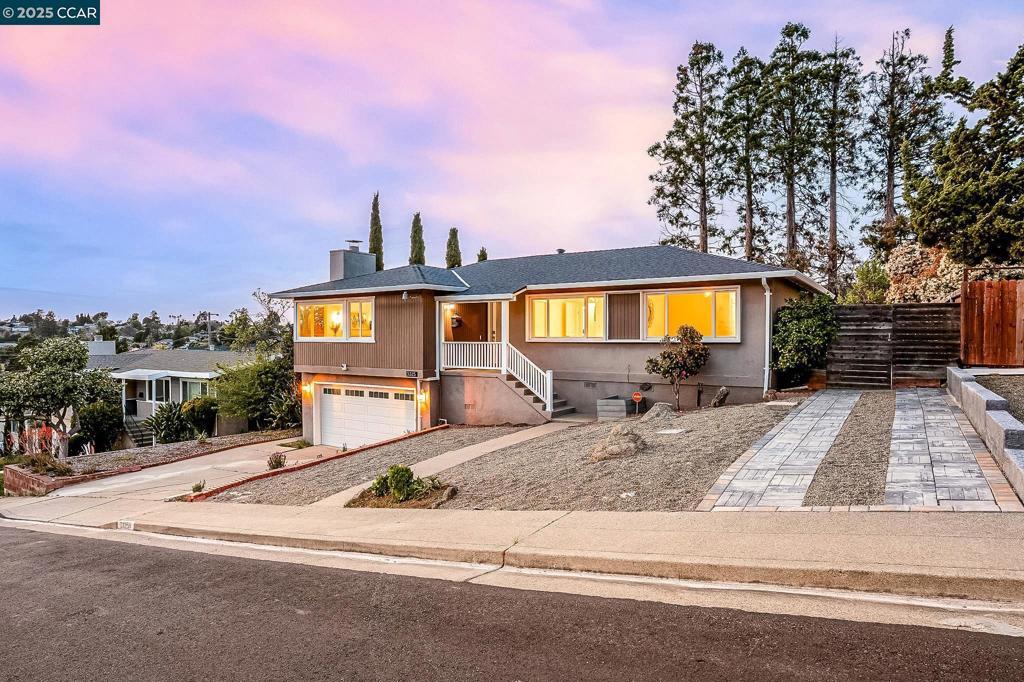 Photo of Listing #41092567