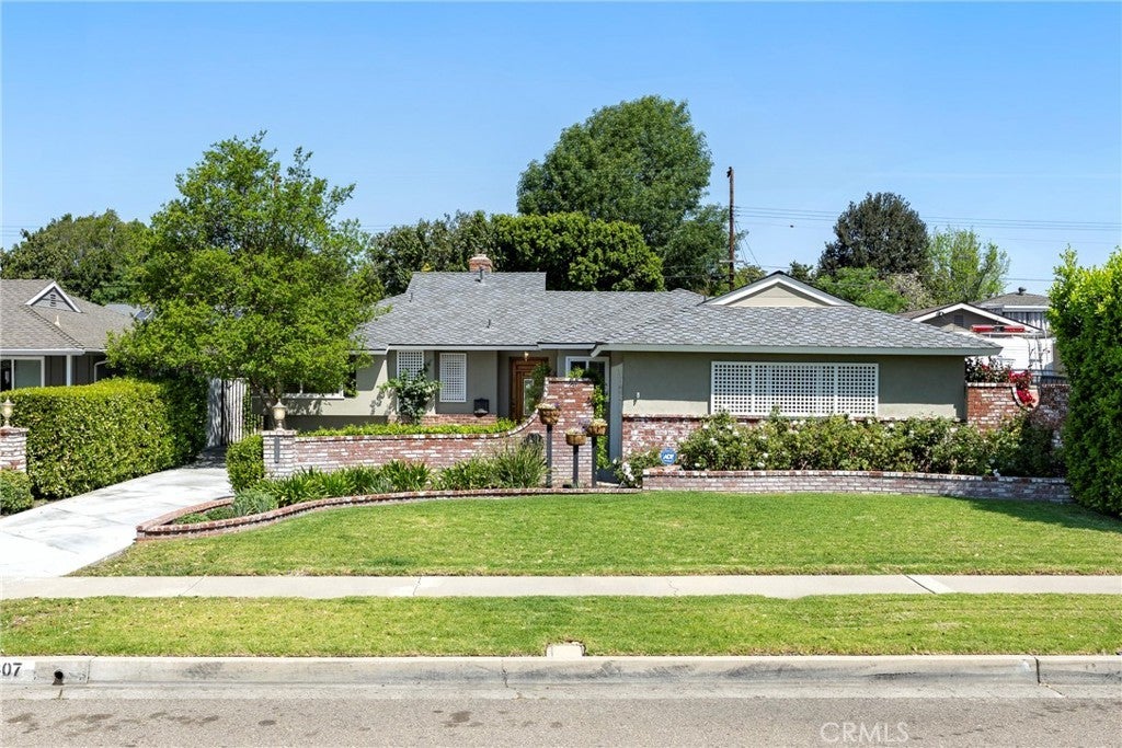 Photo of Listing #PW25077469