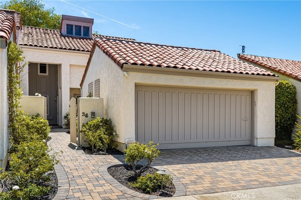 Photo of Listing #OC25075858