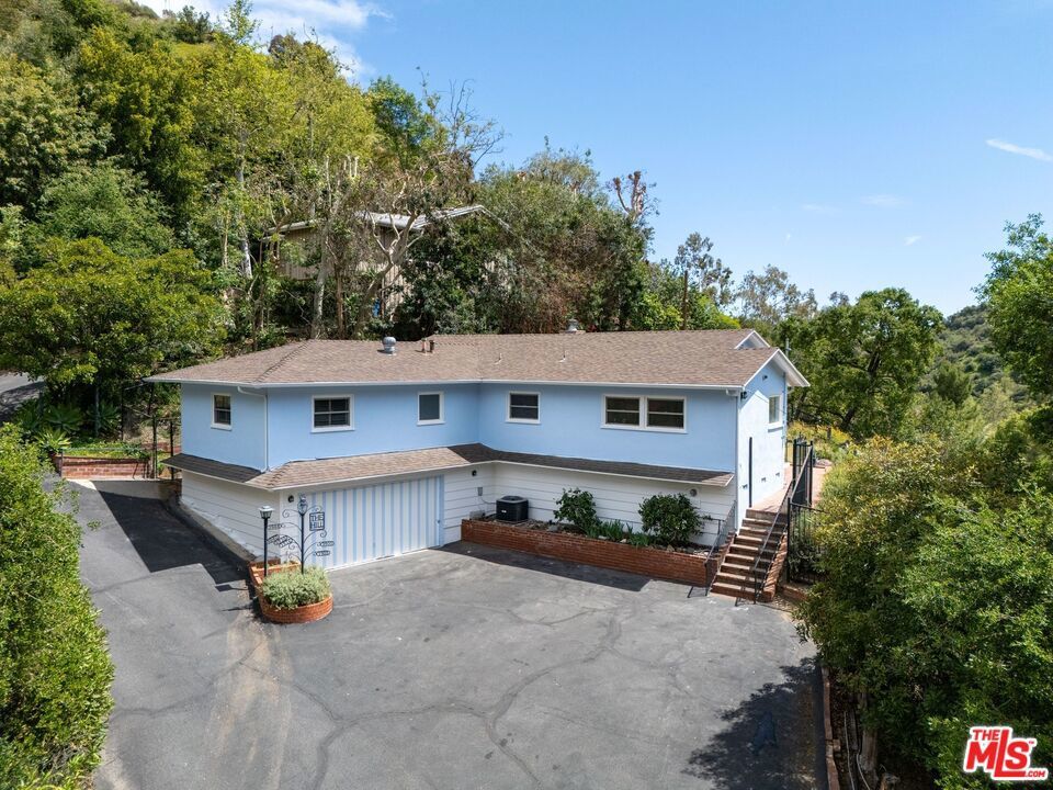 Photo of Listing #24458323