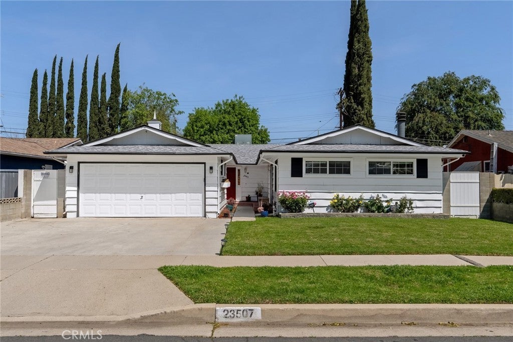 Photo of Listing #SR25076765