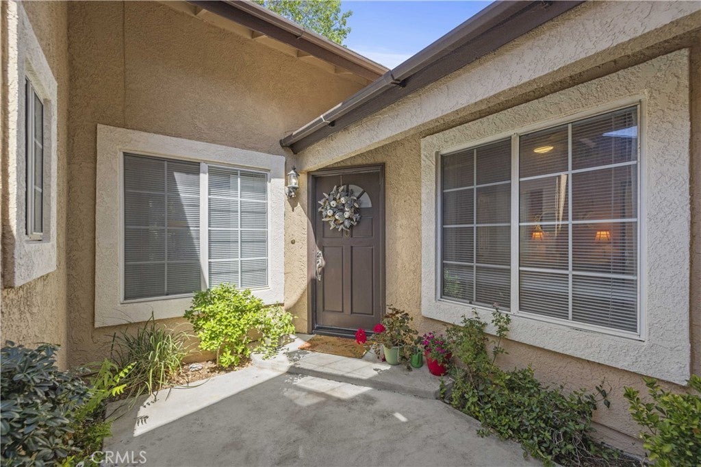 Photo of Listing #SR25077803