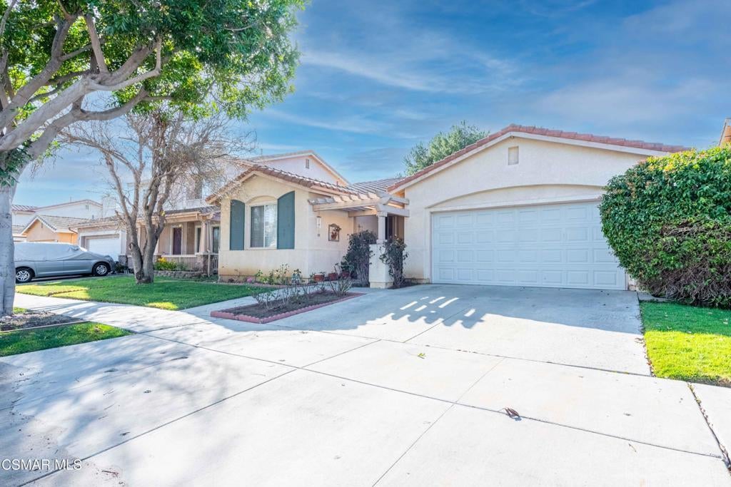 Photo of Listing #225001756