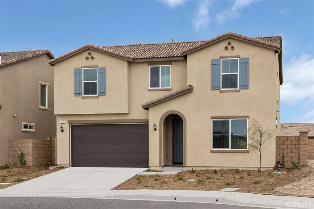 Photo of Listing #IV25078181