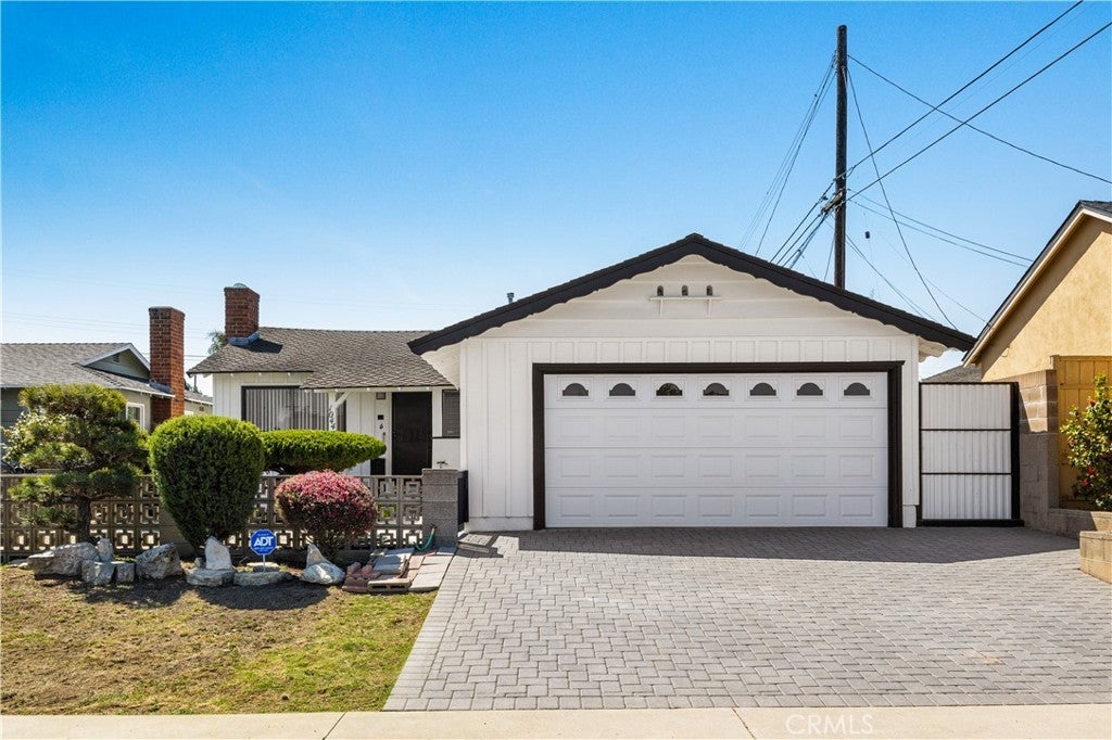 Photo of Listing #TR25074685