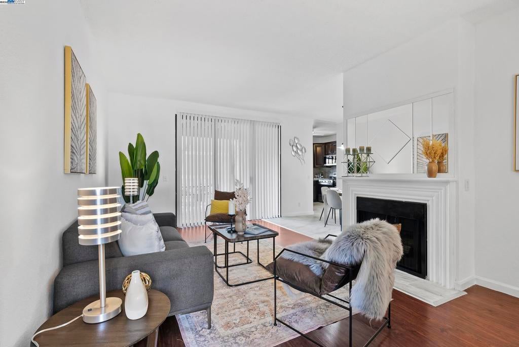 Photo of Listing #41092690