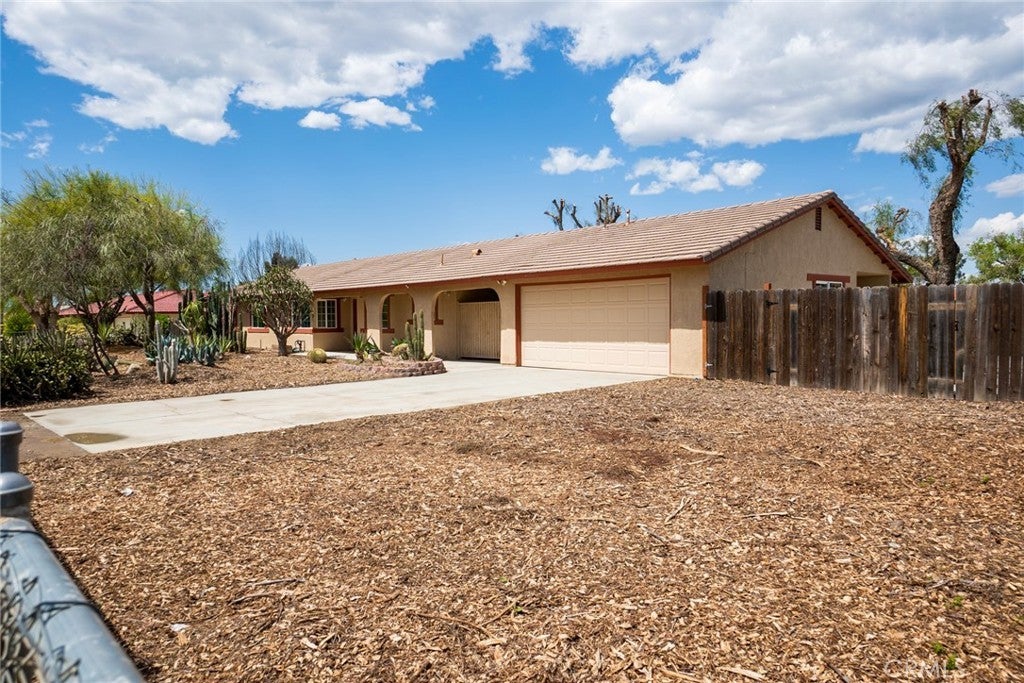 Photo of Listing #CV25078055