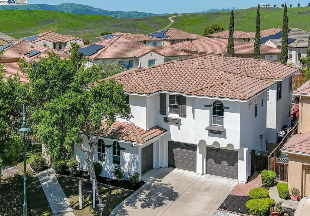 Photo of Listing #41092694