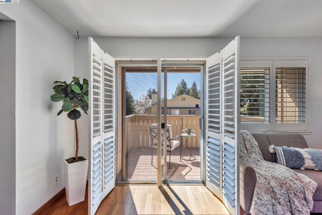 Photo of Listing #41092720