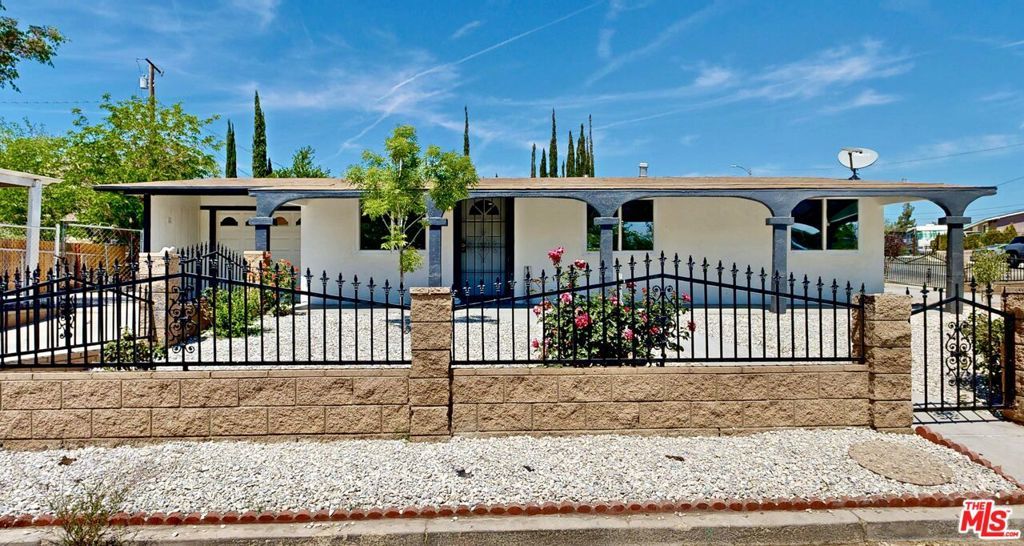 Photo of Listing #25523075