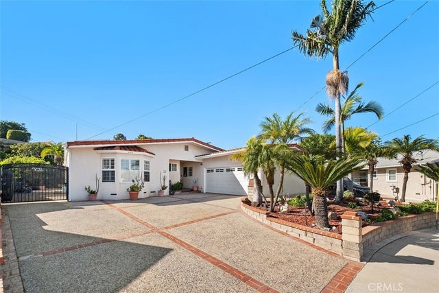 2145 Avenida Aprenda, Rancho Palos Verdes.