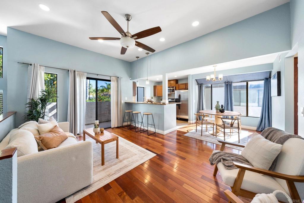 Photo of Listing #PTP2502529