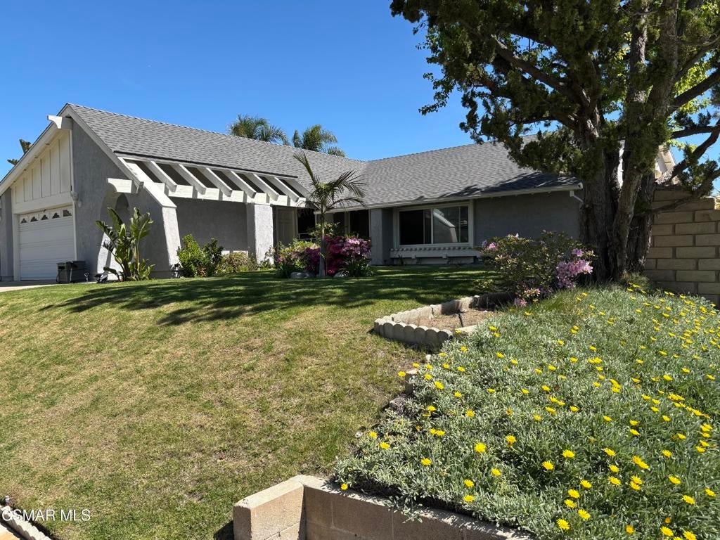 Photo of Listing #225001772