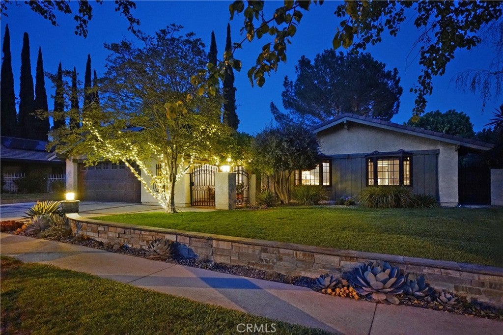 Photo of Listing #SR25075080