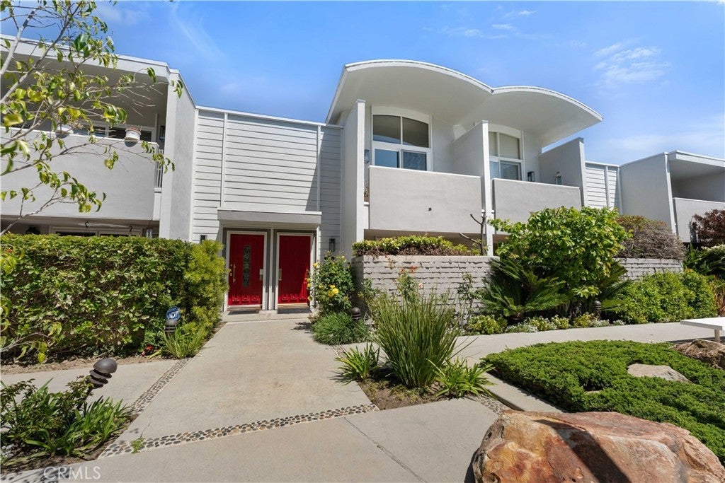 Photo of Listing #SR25075730