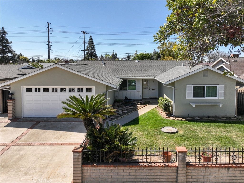 Photo of Listing #OC25077782