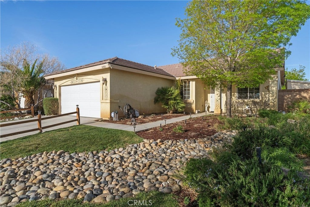 Photo of Listing #SR25078565