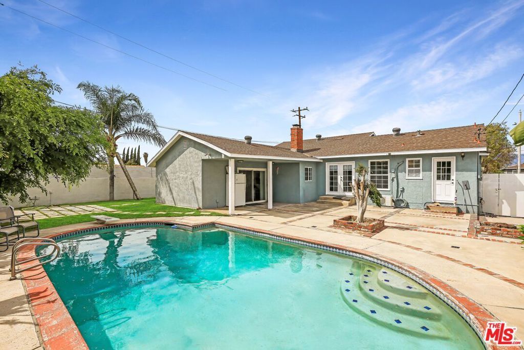 Photo of Listing #25523571