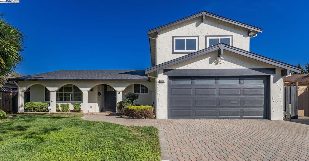 Photo of Listing #41092796