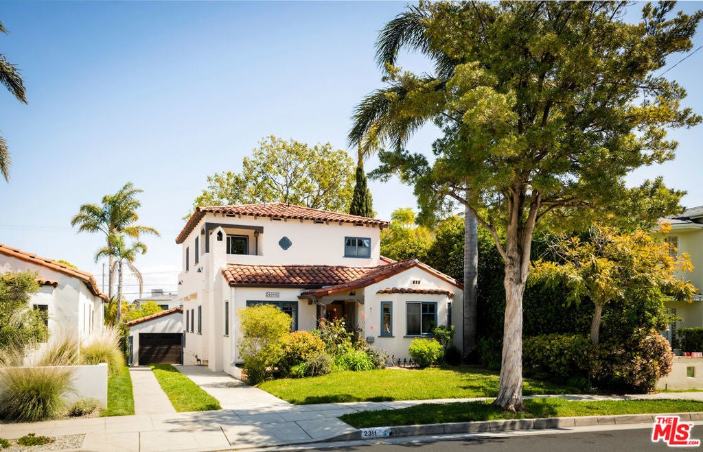 Photo of Listing #25523427