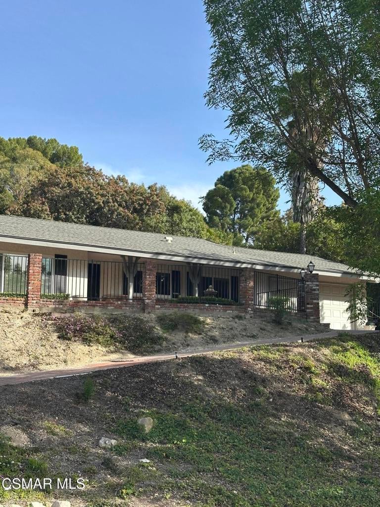 Photo of Listing #225001777