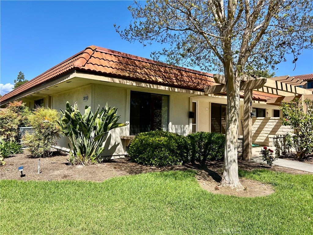 Photo of Listing #OC25078672