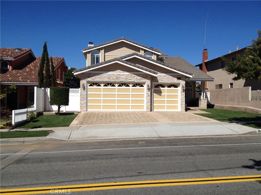 Photo of Listing #SB25078954