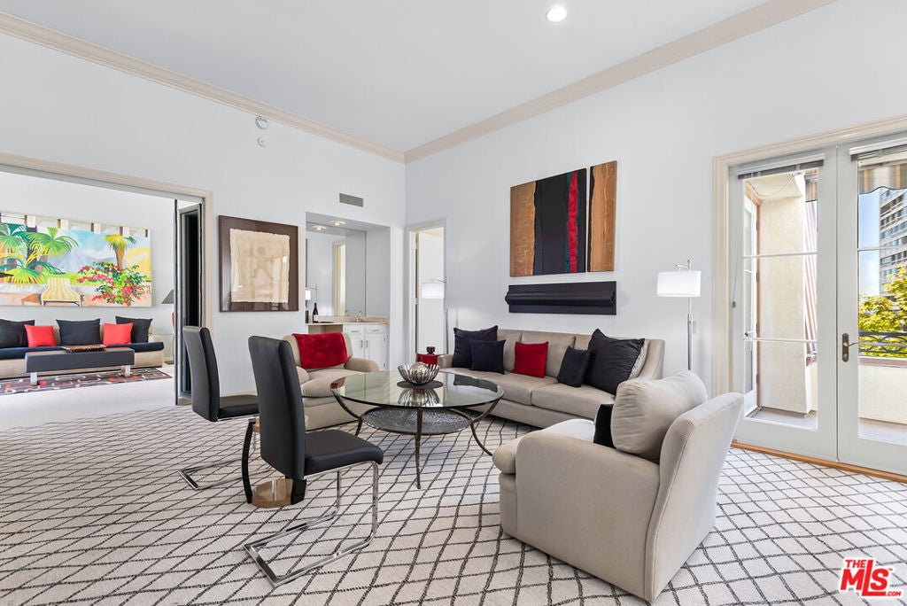 Photo of Listing #25522089