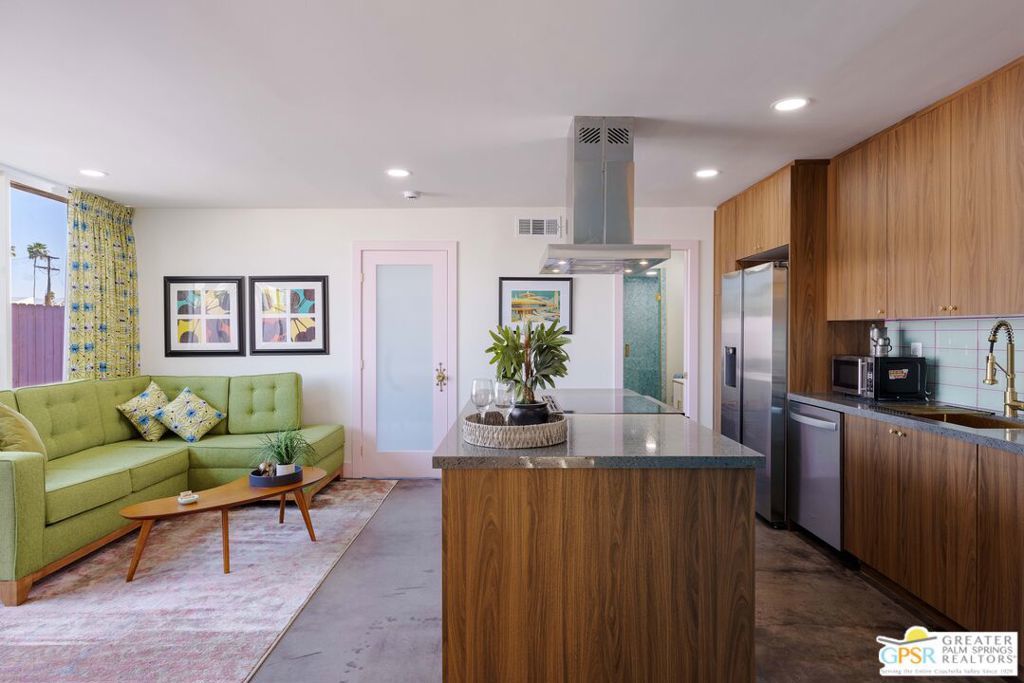 Photo of Listing #25523665PS