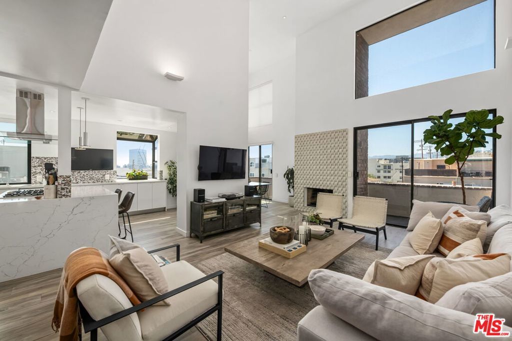 Photo of Listing #25523503